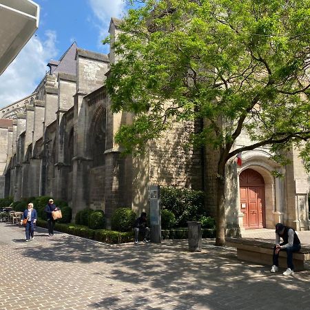 Coeur De Bouchon Apartment Troyes Bagian luar foto